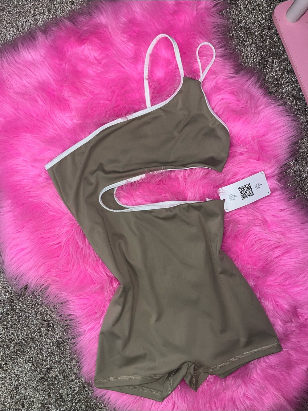 Shorts romper